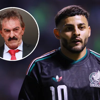 La Volpe advierte a Javier Aguirre por la convocatoria de Alexis Vega