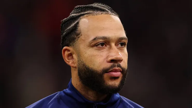Memphis Depay no juega con Países Bajos ante Argelia
