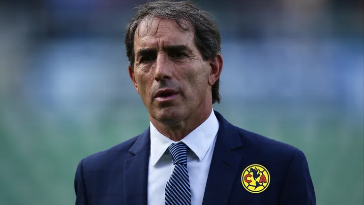 América tiene nuevo DT: Guillermo Almada.
