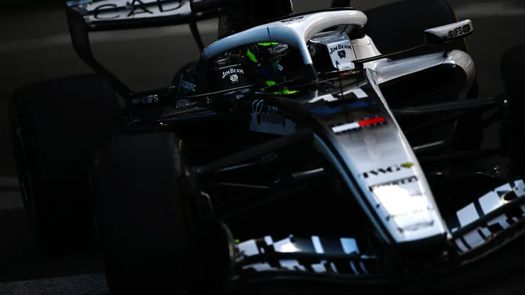 Checo Pérez volvió a girar en Mónaco de la mano de Cadillac