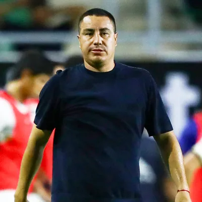 Se conoció quien fue el responsable de la salida de Efraín Juárez de Pumas UNAM