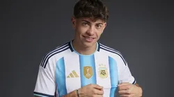 Agustín Giay, el '4' titular en Argentina vs. Honduras.