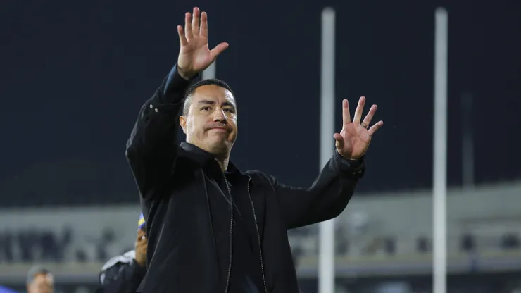 Por qué Pumas aún no hace oficial la salida de Efraín Juárez