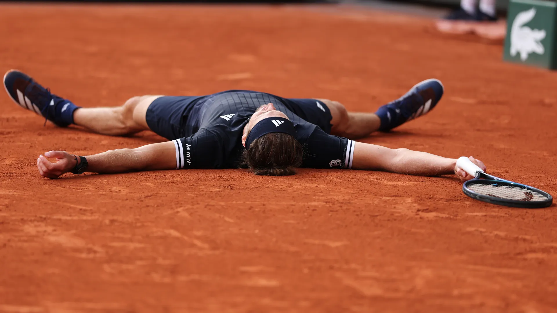 Alexander Zverev es el nuevo campeón de Roland Garros. (GETTY IMAGES)