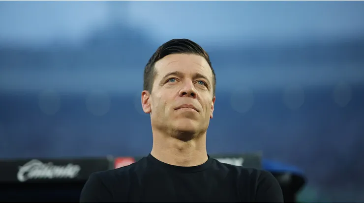 Esteban Solari muy cerca de Pumas.
