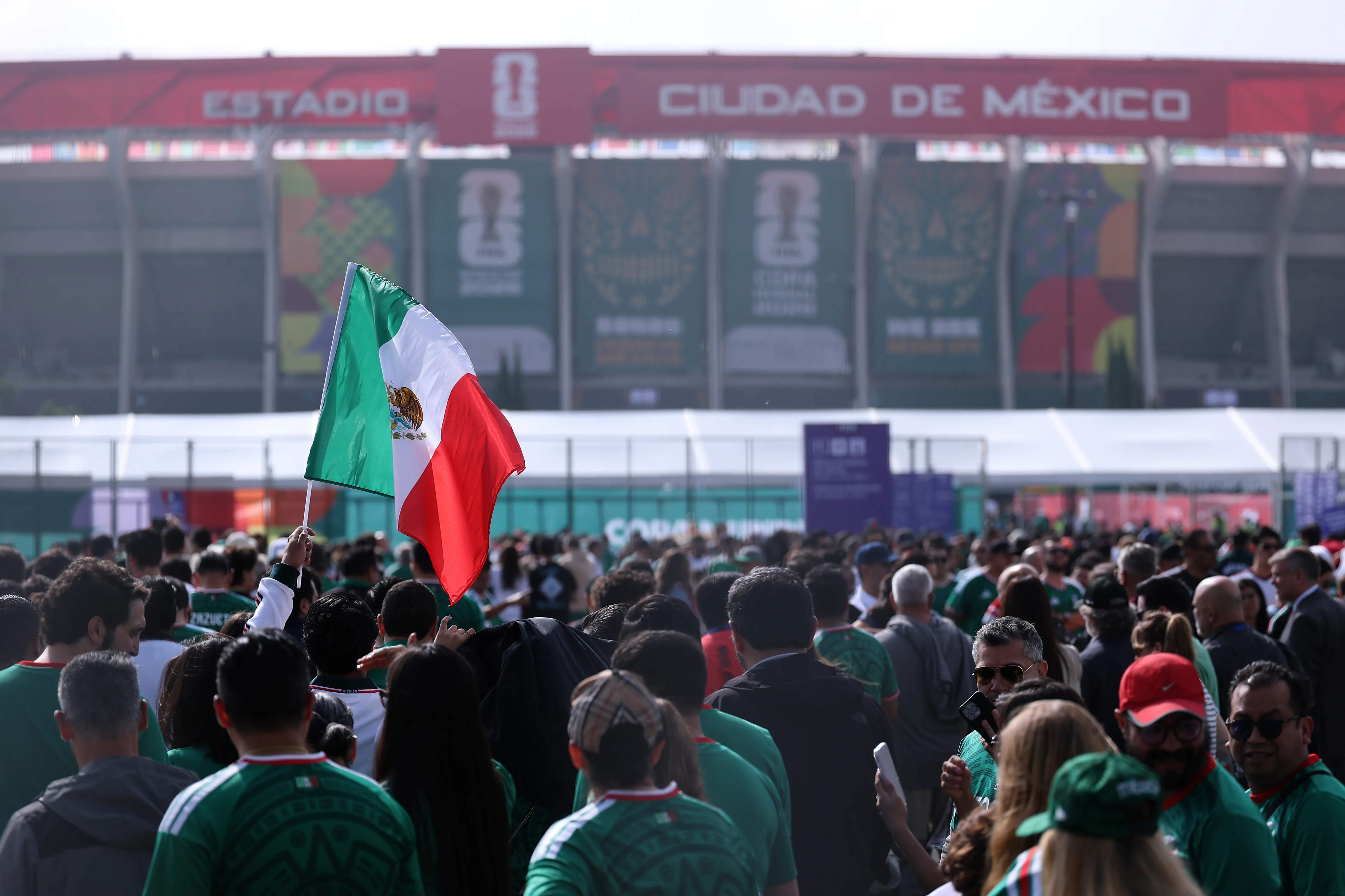 La afición mexicana lista para el partido (Getty Images)