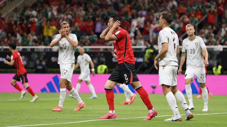 Sigue el minuto a minuto de República de Corea vs Chequia