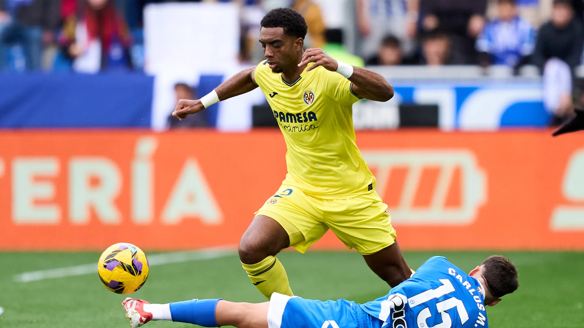 Logan Costa, jugador más caro de Cabo Verde, en un partido de Villarreal (Getty Images)