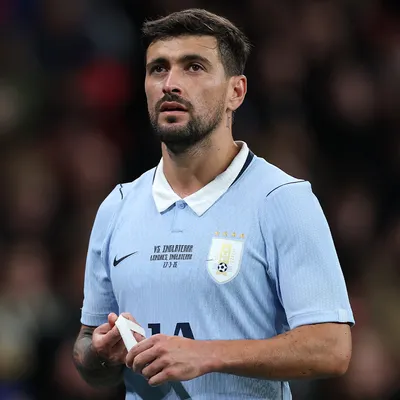 ¿Por qué no juega De Arrascaeta en Arabia Saudita vs. Uruguay?