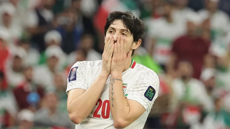 Azmoun no juega ante Nueva Zelanda en el Mundial.