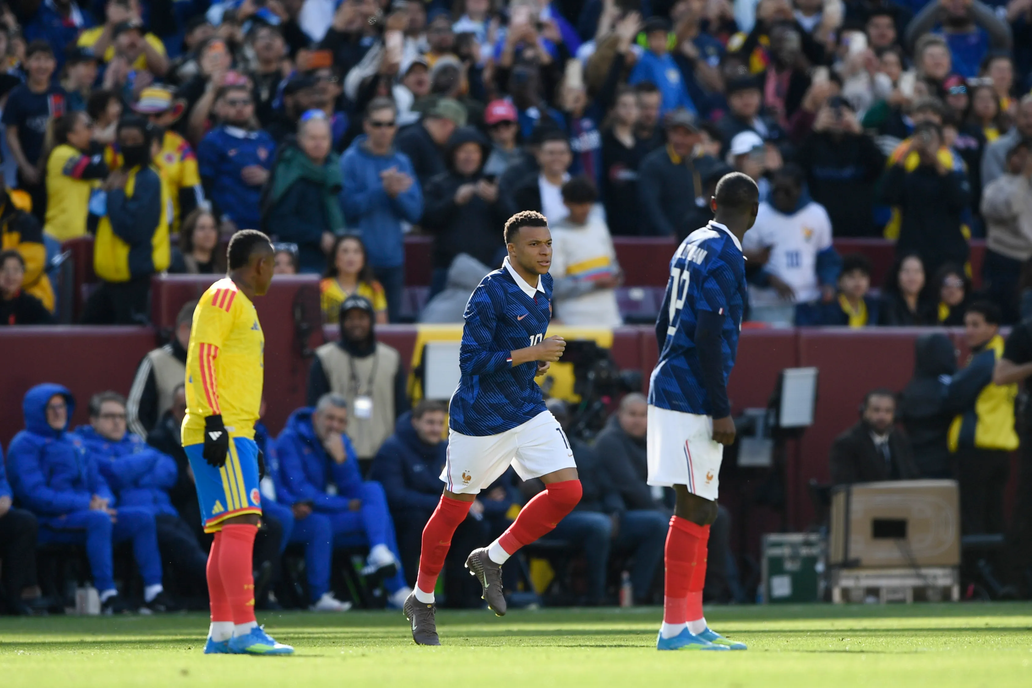 Kylian Mbappe se perfila como titular en el debut de Francia (Getty Images)
