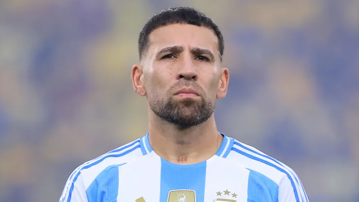 Nicolás Otamendi no comenzará el Mundial como titular en Argentina