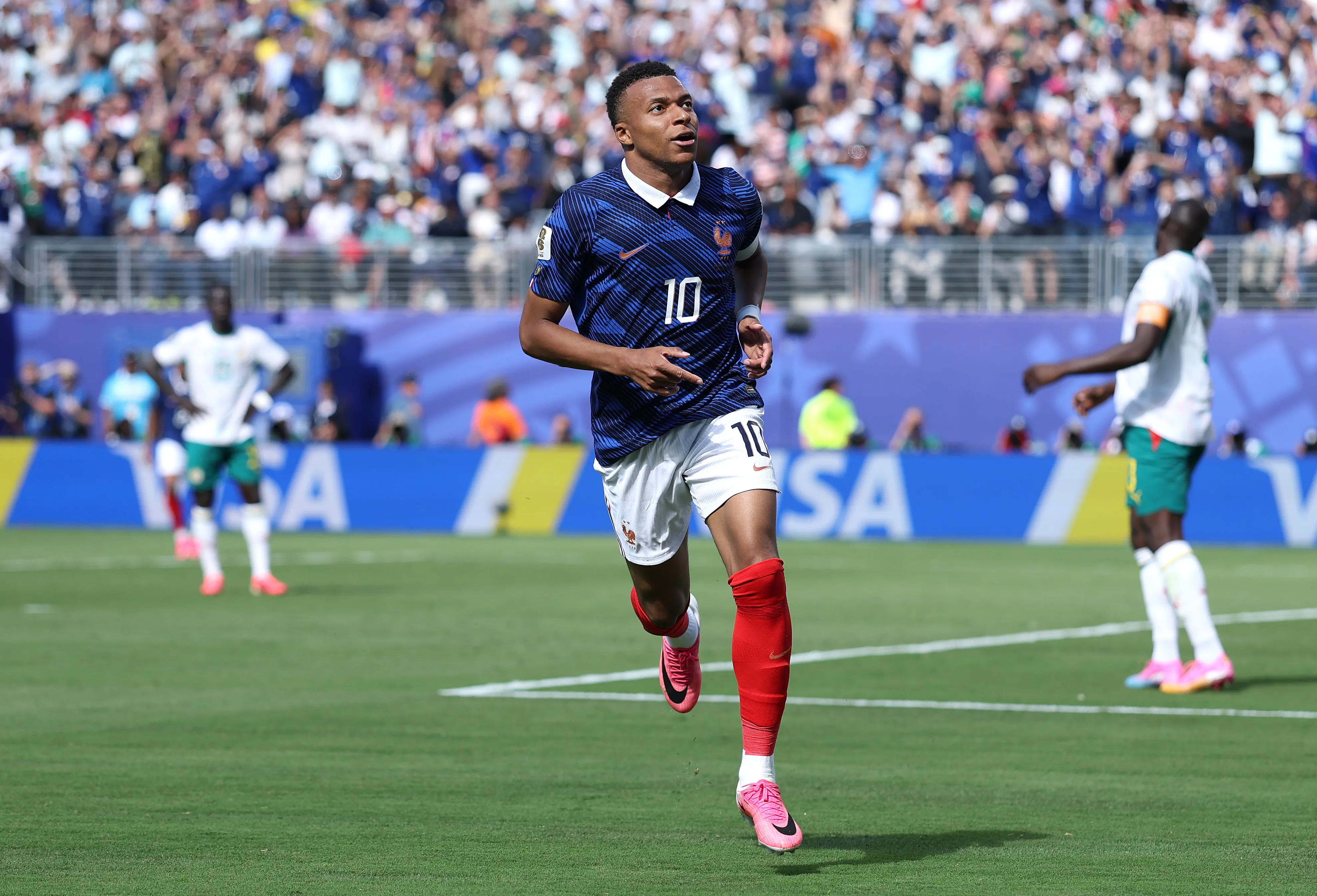 Kylian Mbappé figura ante Senegal (Getty Images)