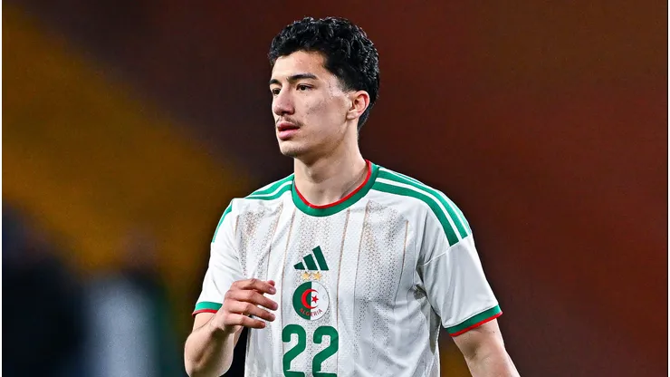 Ibrahim Maza sale de entrada ante Argentina.