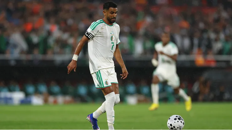 Riyad Mahrez es la gran figura de la selección de Argelia.