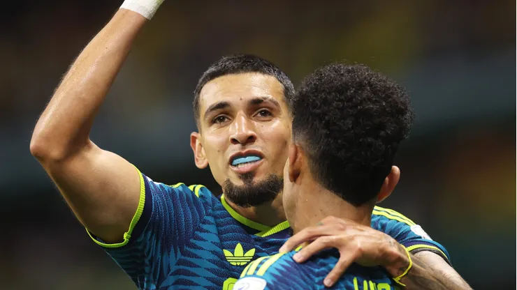 Daniel Muñoz encaminó la victoria de Colombia.
