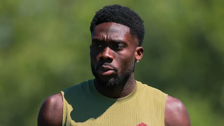 Alphonso Davies no es titular con Canadá ante Qatar