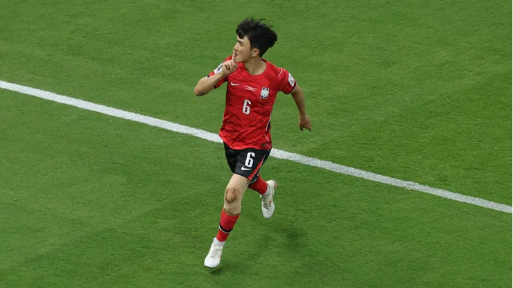 Corea del Sur tiene como eje a Hwang In-Beom.