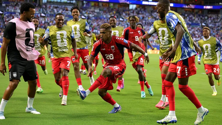 Cabo Verde celebra uno de sus goles ante Uruguay