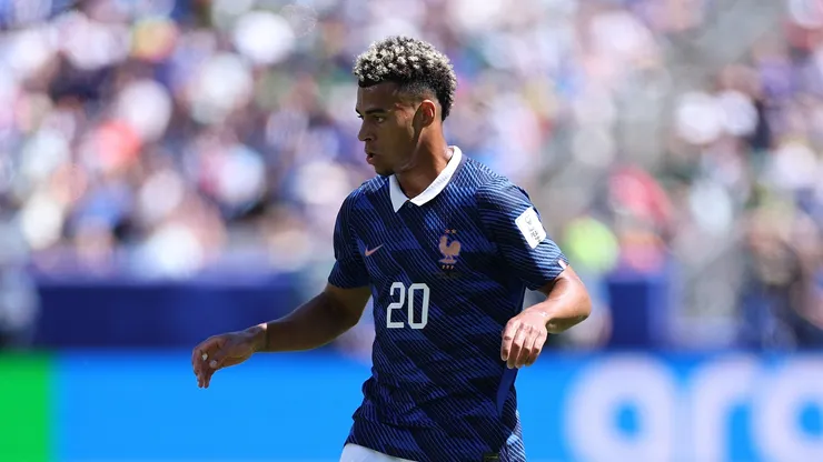 Doué no fue elegido como titular en Francia.