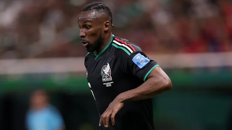 Julián Quiñones fue titular en los tres partidos de México en la fase de grupos