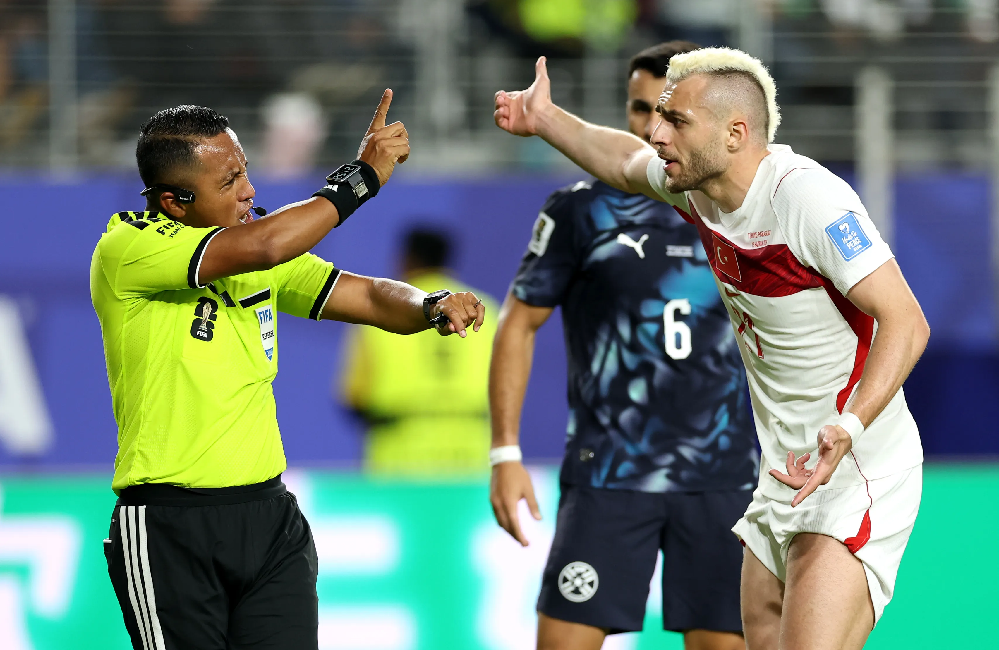 Barton en Paraguay vs. Turquía (Getty Images)