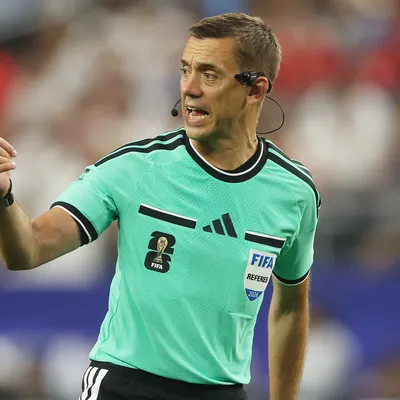 Quién es Clement Turpin, el árbitro de Paraguay vs. Australia por el Mundial 2026