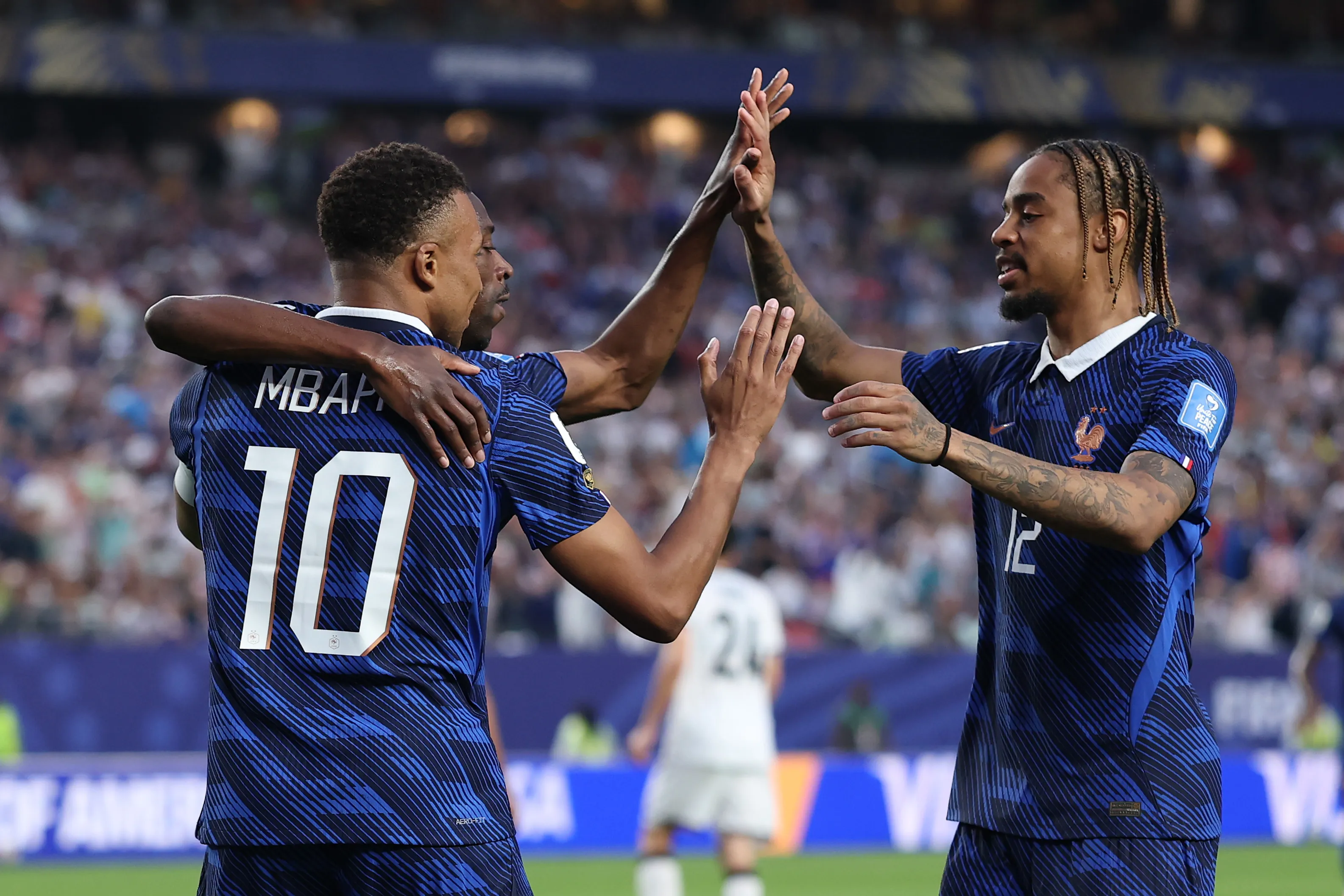 Mbappé, Dembélé y Barcola celebran un gol en el Mundial 2026 (Getty Images)