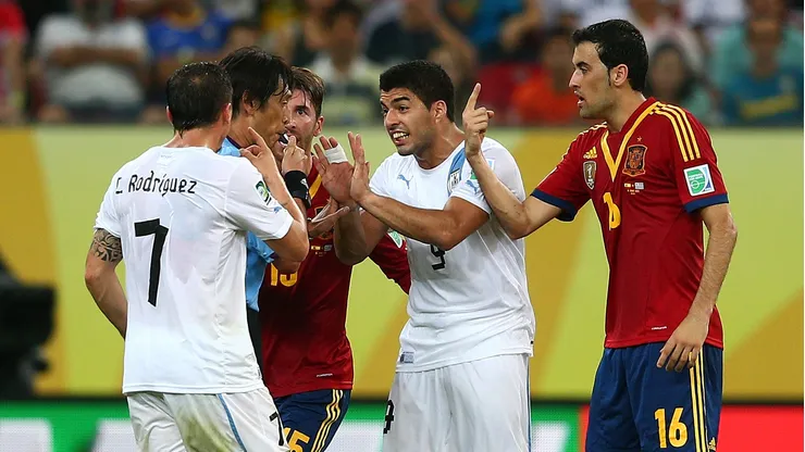 Uruguay corre de atrás ante la temible España.