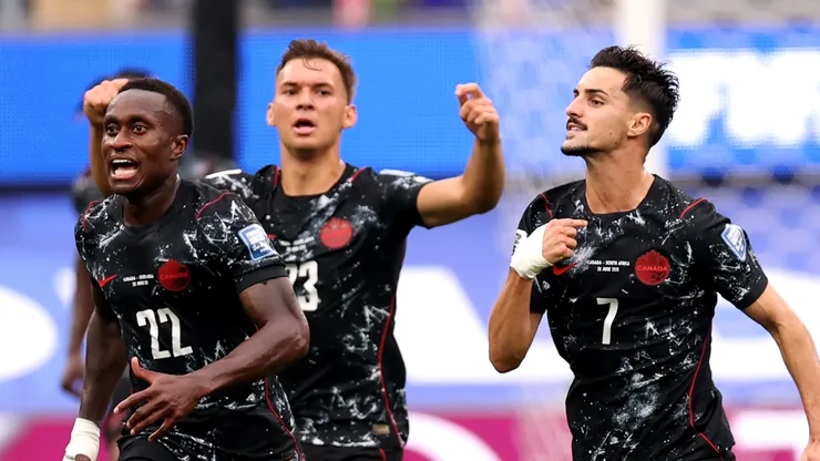 Canadá venció Sudáfrica y se metió en un selecto grupo de CONCACAF