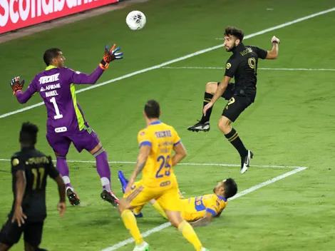 Los goles de Diego Rossi a Nahuel Guzmán