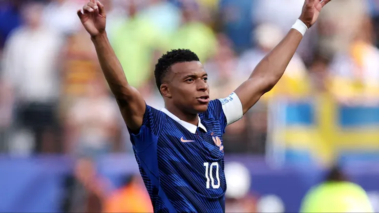 Mbappé sigue entonado en la Copa del Mundo.