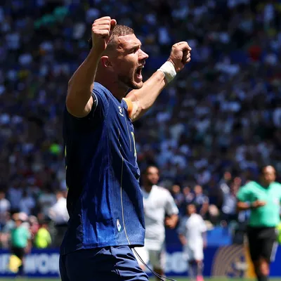 Edin Dzeko: dónde juega y cómo es el presente del capitán de Bosnia antes del Mundial 2026