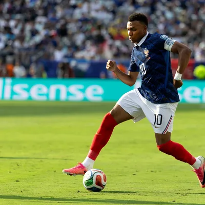 Pronósticos Paraguay vs Francia: Les Bleus buscan los cuartos de final