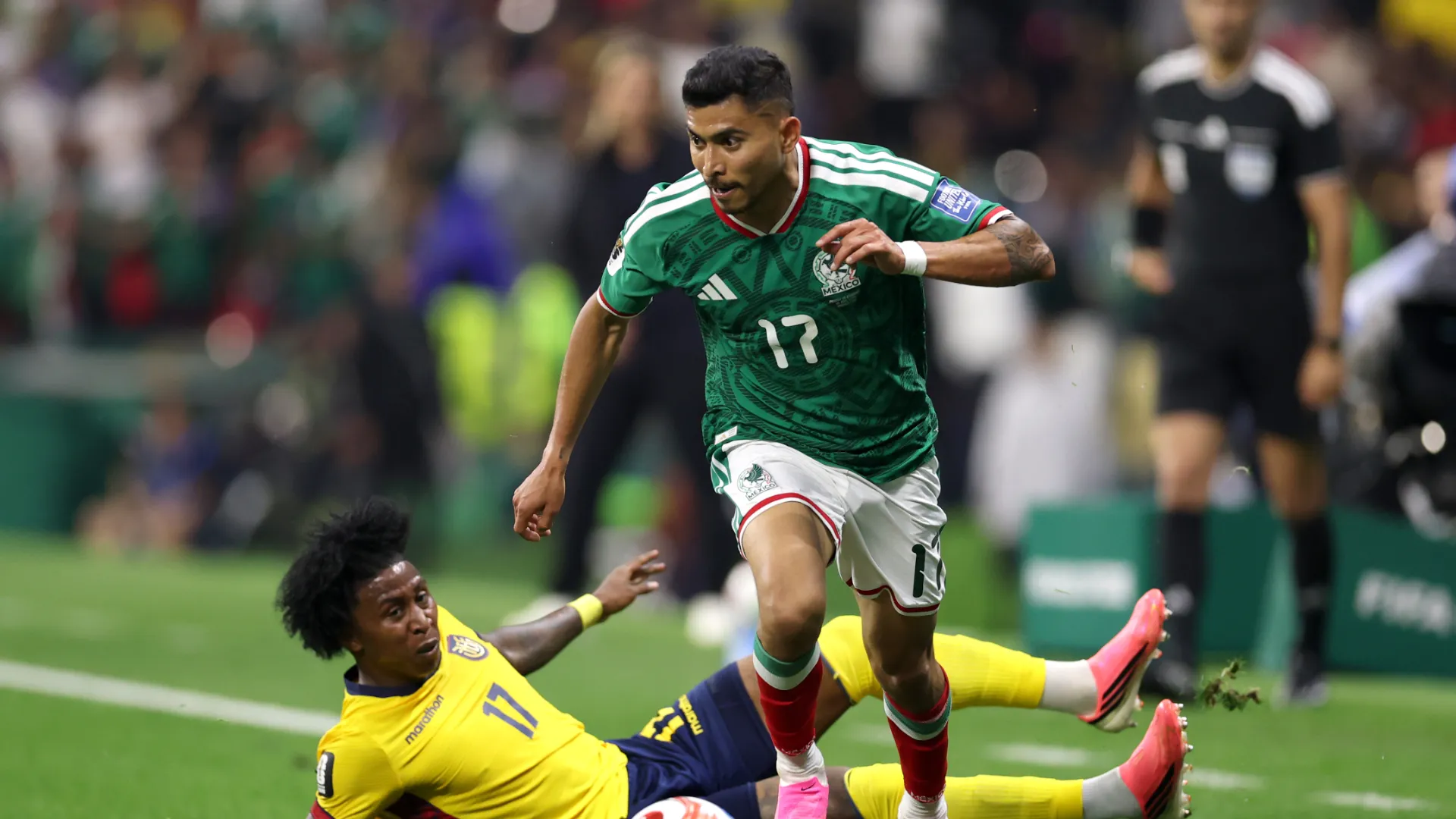 Orbelín Pineda podría reemplazar al Piojo Alvarado ante Inglaterra. (GETTY IMAGES)