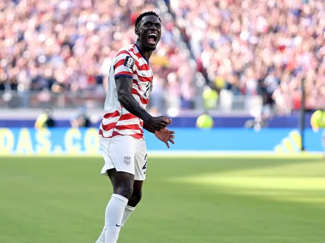 Folarin Balogun no estará suspendido pese a la tarjeta roja
