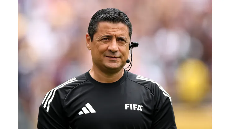 Alireza Faghani será el árbitro de México vs. Inglaterra.