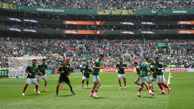 México recibe a Inglaterra en octavos de final.