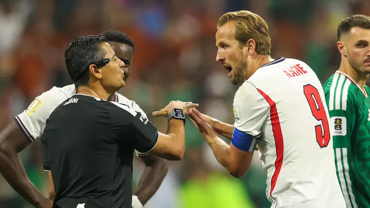 Desde Argentina cuestionaron el penal que le dieron a México para marcar el 2-3 ante Inglaterra