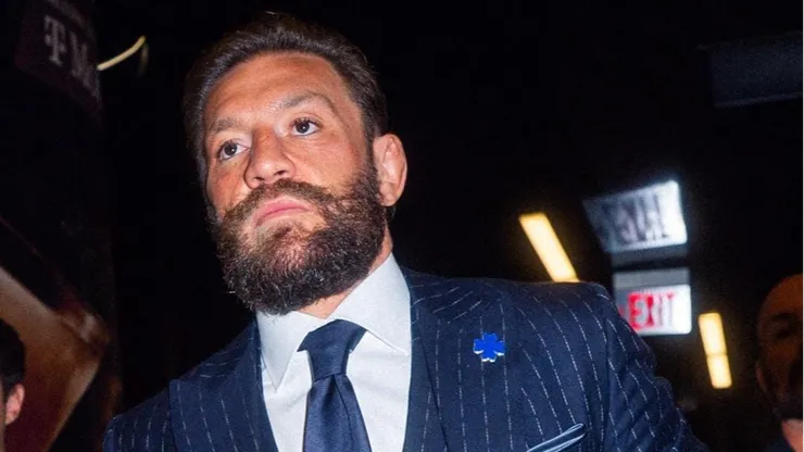 Conor McGregor tuvo una rueda de prensa intensa en UFC 329.