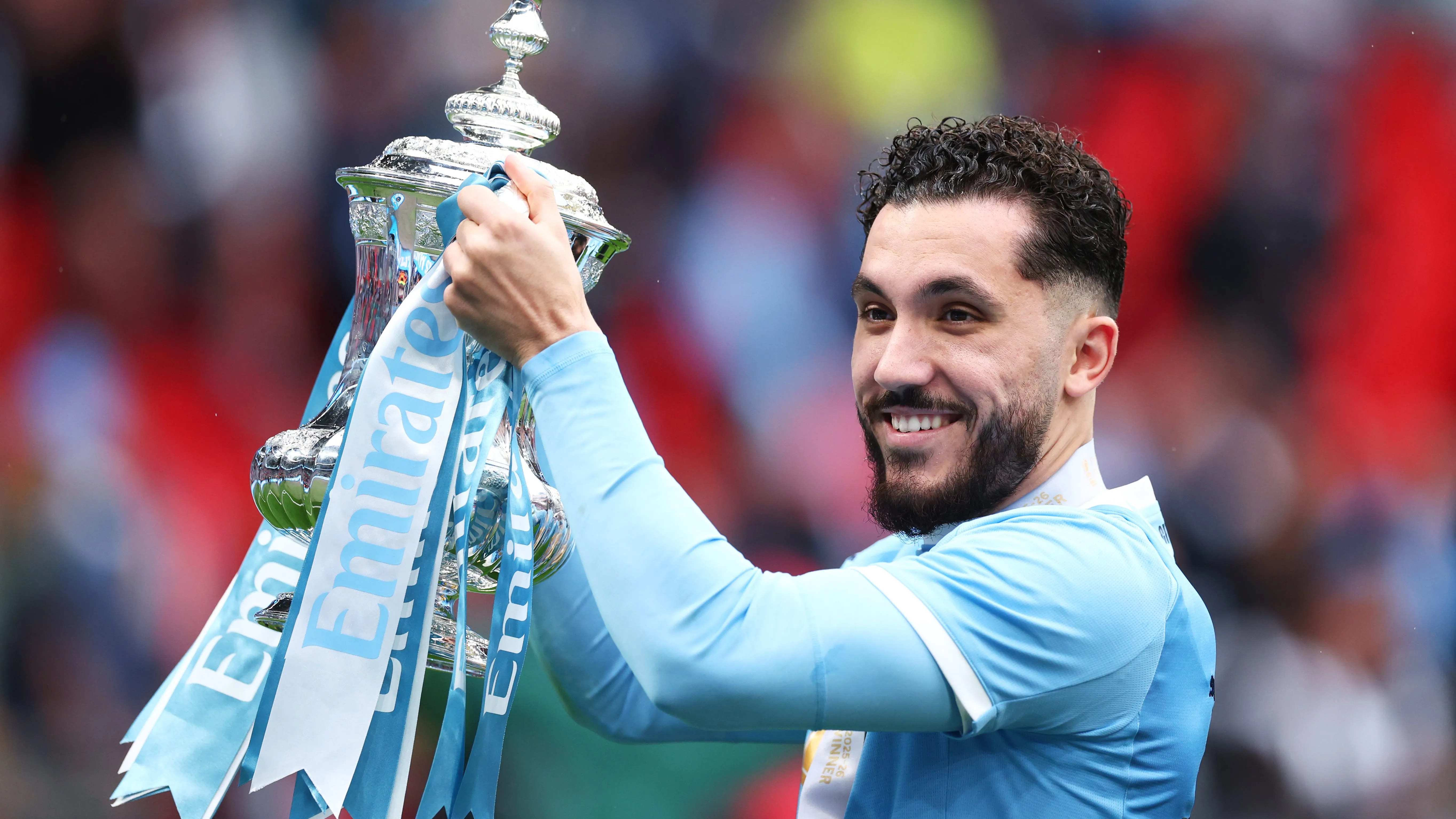 Rayan Cherki, titular en el City y suplente en Francia [Foto: Getty]