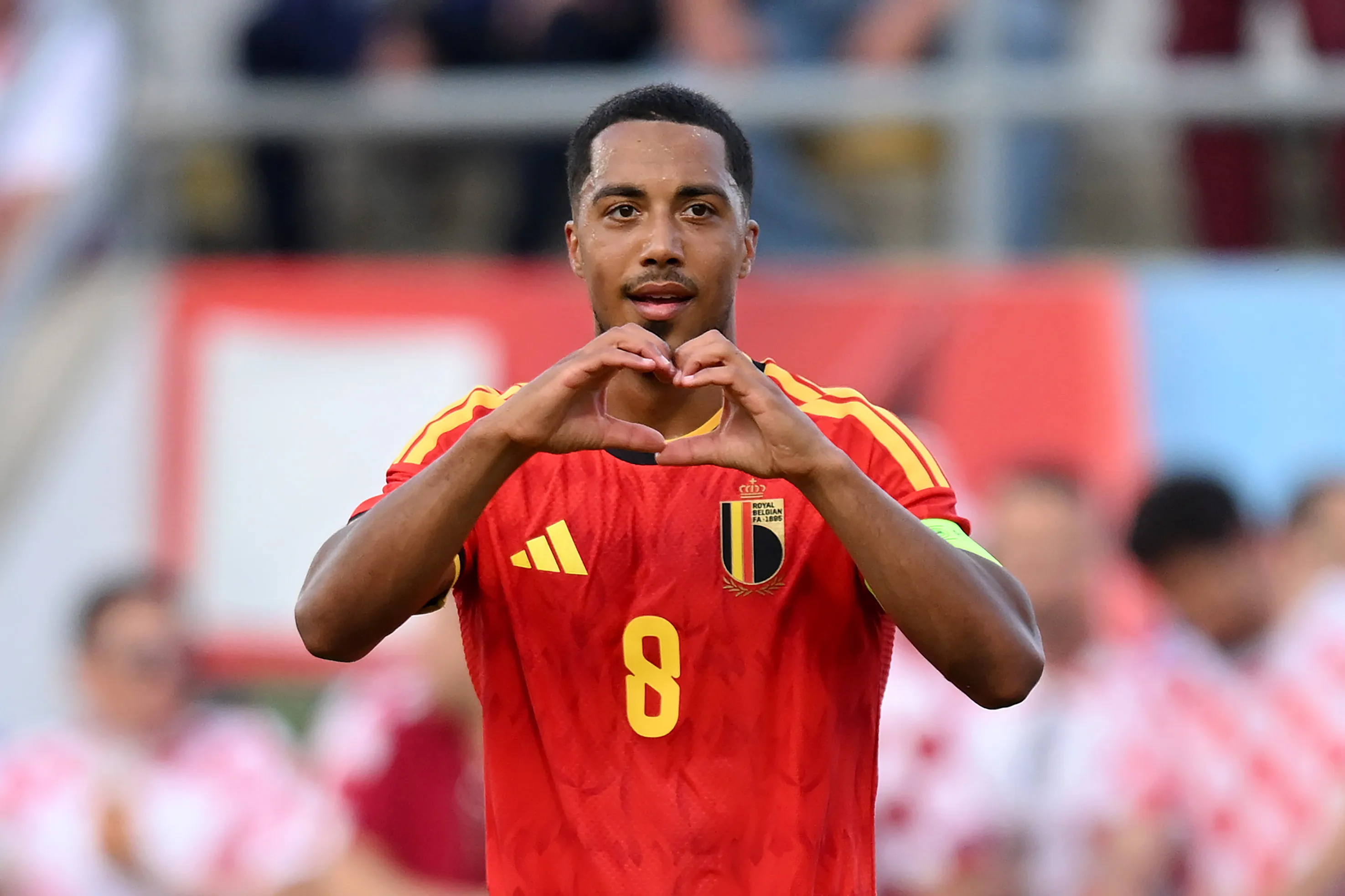Youri Tielemans celebra un gol con la camiseta de Bélgica (Getty Images)