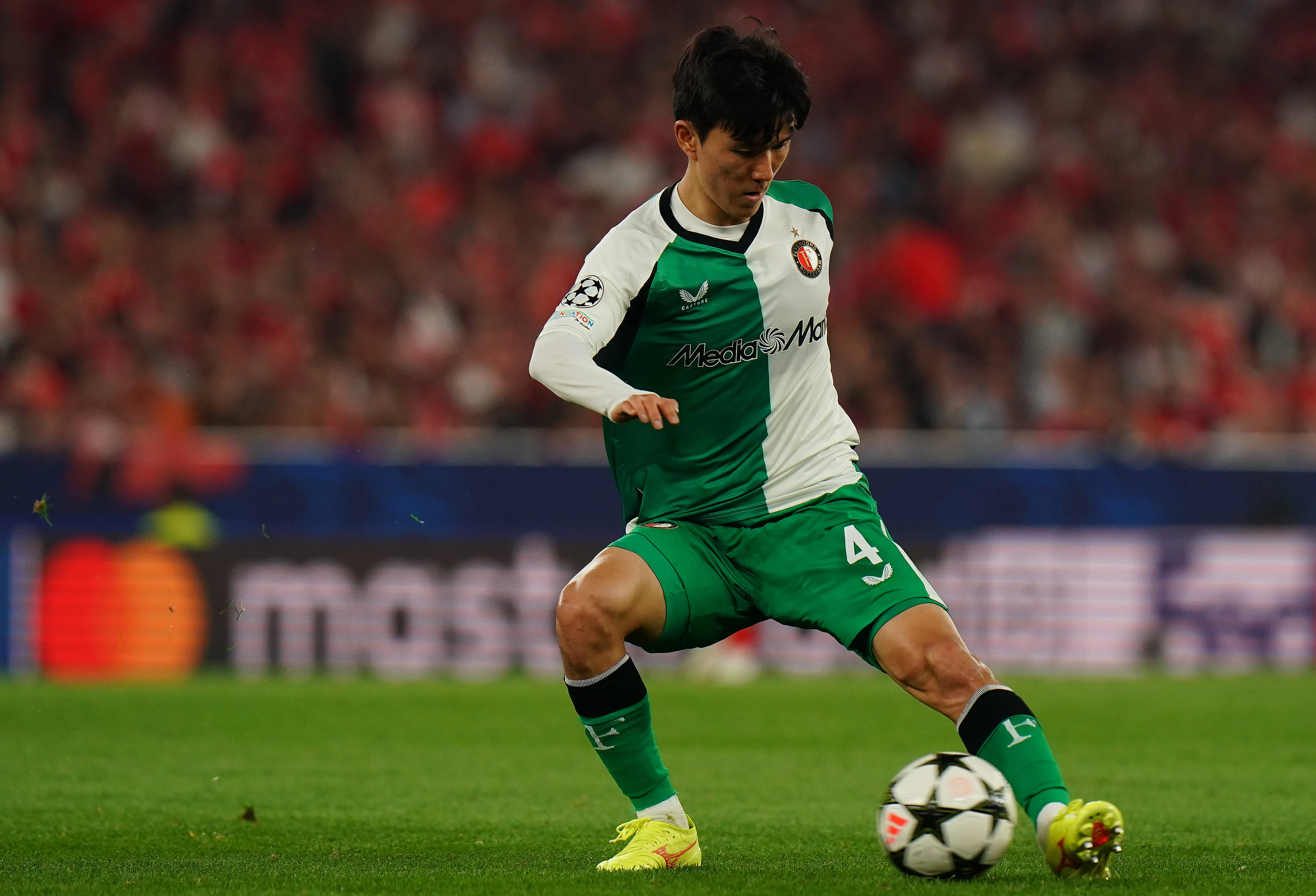 Hwang In-beom disputó la UEFA Champions League (Getty Images)