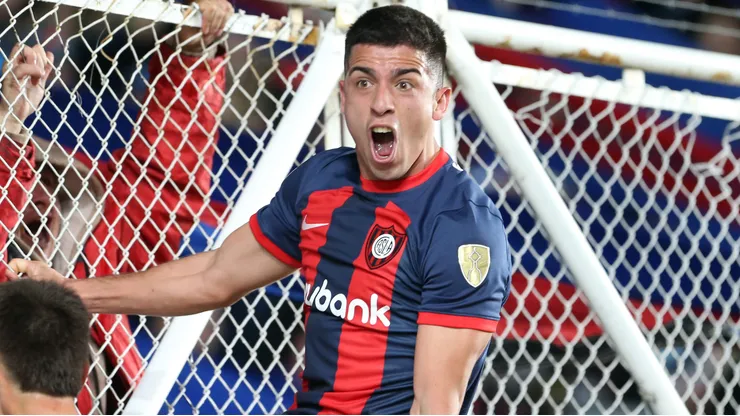 Alexis Cuello podría convertirse en refuerzo de Rayados