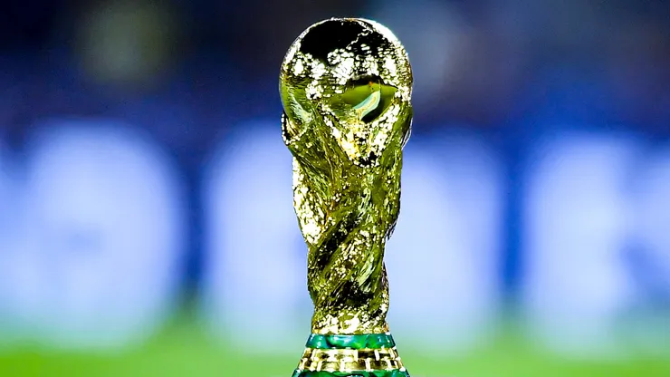 Así es el trofeo de la Copa Mundial de la FIFA.