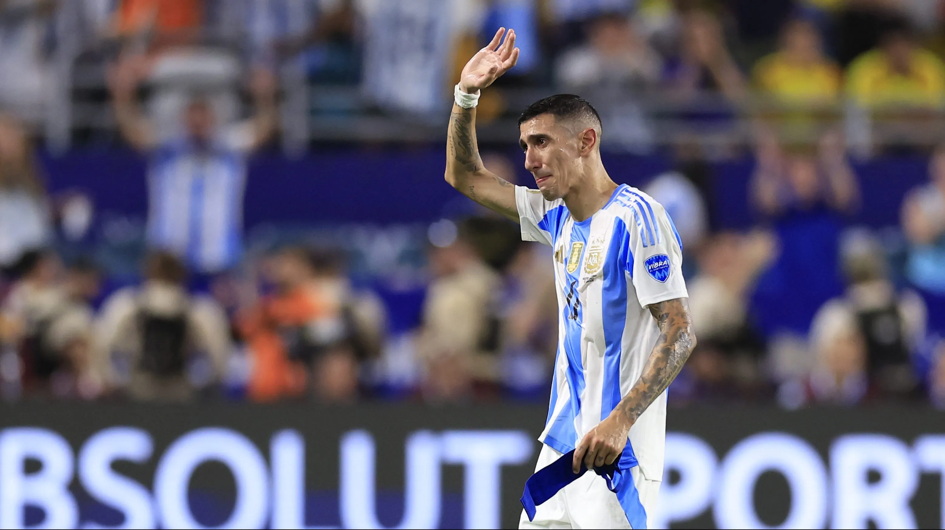 El emotivo momento del adiós de Di María [Foto: Getty]