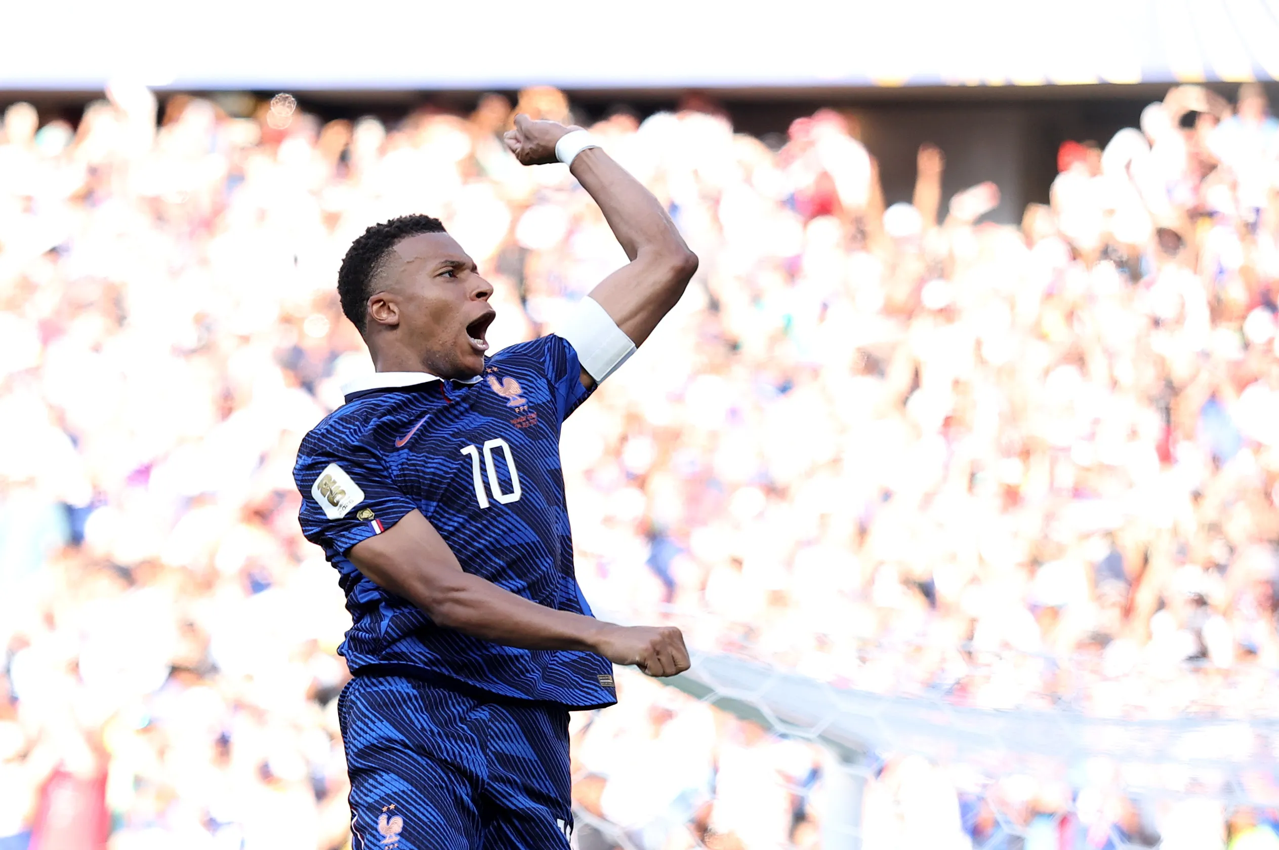 Kylian Mbappé celebrando su gol ante Paraguay (Getty Images)