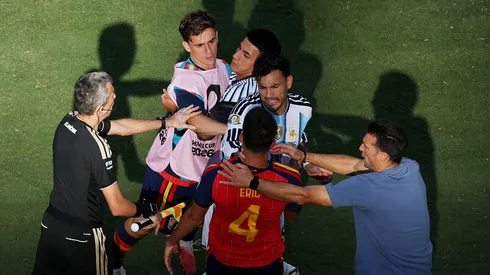 La pelea de Leandro Paredes con Gavi y Eric García