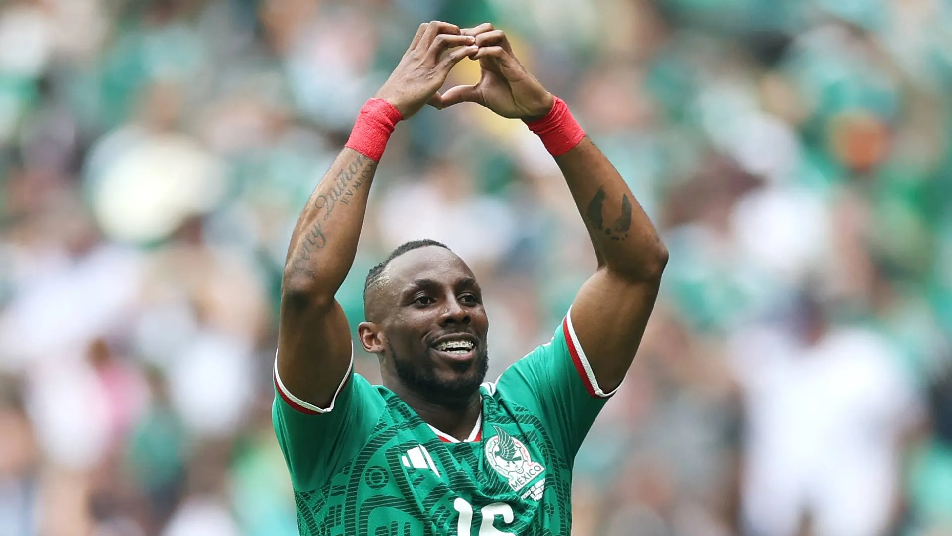 Julián Quiñones, una de las figuras de México