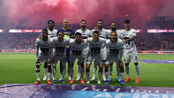 Un futbolista auriazul dio un paso al costado.